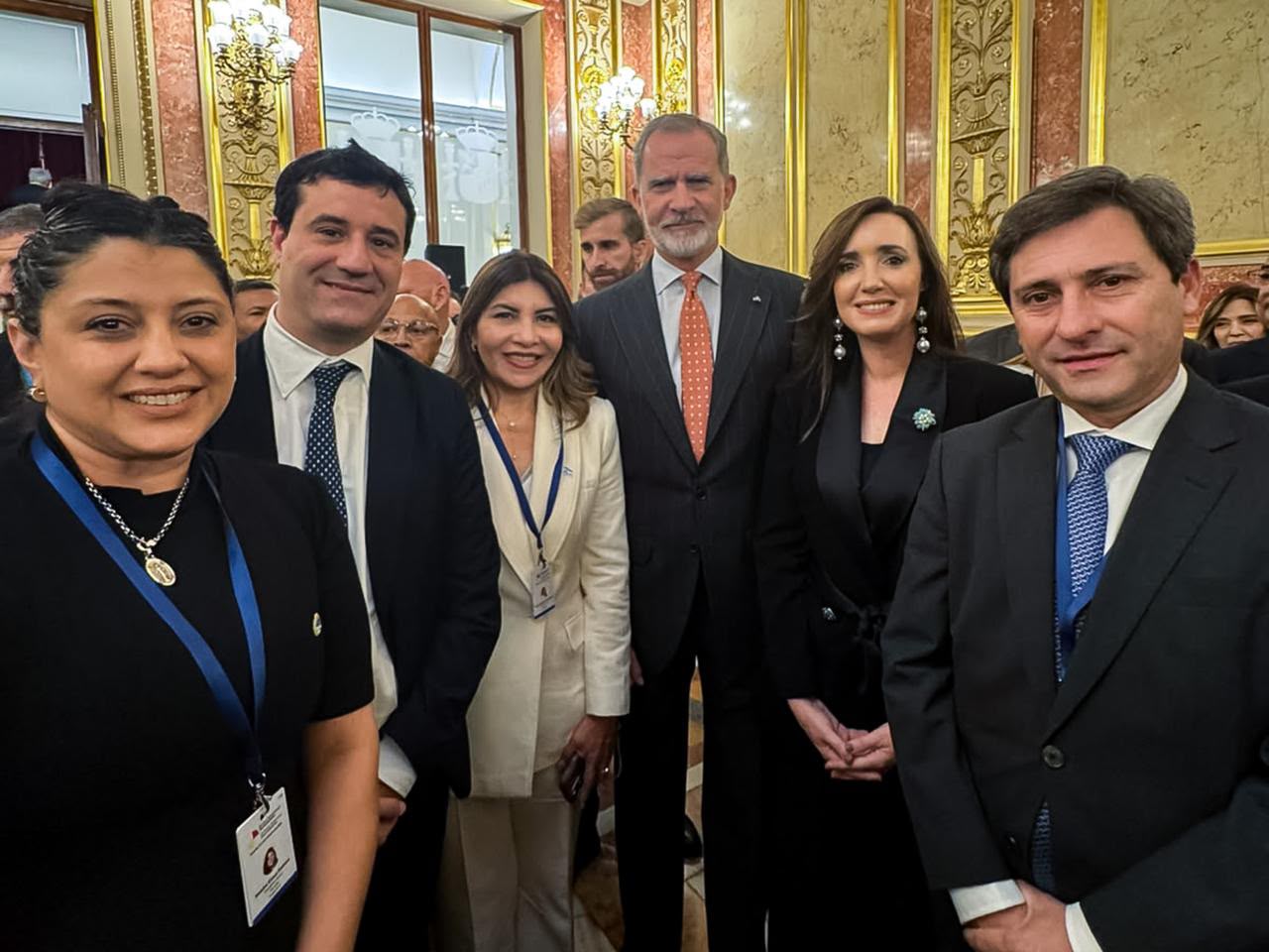 Desde Madrid, Abad advirtió sobre los riesgos de la IA y reclamó reglas claras para aprovechar su potencial